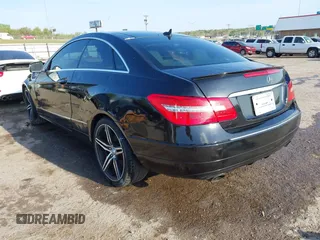 2011 Mercedes-Benz E-Class E 350 with VIN WDDKJ5GB0BF097376, listed as a IAAI auction lot 42050801 with 123,088 mi miles. Bid and sale history available at carsss.com. Image 3.