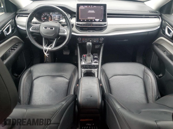 2022 Jeep Compass Limited z VIN 3C4NJDCB4NT135368, wystawiony jako Copart lot #52295865 z przebiegiem 26 537 mil mil oraz Szkoda całkowita • Salvage title. Historia ofert i sprzedaży dostępna na DreamBid. Obrazek 8.