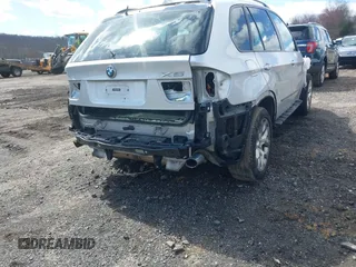 2012 BMW X5 35i z VIN 5UXZV4C56CL986384, wystawiony jako IAAI lot #41986665 z przebiegiem Nie podano mil oraz . Historia ofert i sprzedaży dostępna na DreamBid. Obrazek 19.