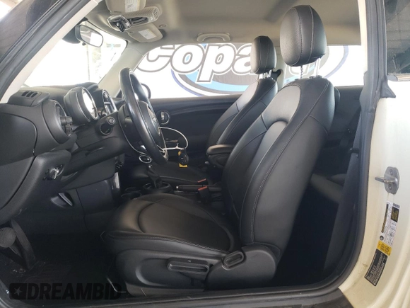 2017 MINI Hardtop Cooper with VIN WMWXP5C34H2G60846, listed as a Copart auction lot 56075995 with 94,643 mi miles and Clean Title. Bid and sale history available at DreamBid. Image 7.