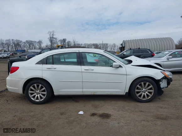 2013 Chrysler 200 Touring with VIN 1C3CCBBG6DN703660, listed as a IAAI auction lot 41646880 with 166,345 mi miles. Bid and sale history available at carsss.com. Image 14.