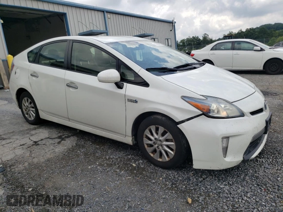 2012 Toyota Prius with VIN JTDKN3DPXC3028958, listed as a Copart auction lot 63860425 with 223,768 mi miles and Clean title. Bid and sale history available at DreamBid. Image 4.