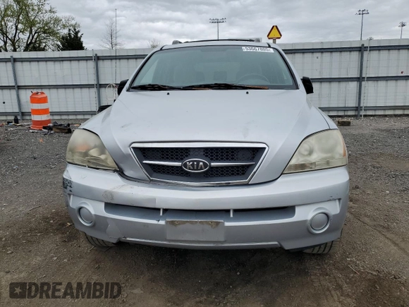 2006 Kia Sorento LX with VIN KNDJD733265522597, listed as a Copart auction lot 53667805 with 97,823 mi miles and Salvage Title. Bid and sale history available at DreamBid. Image 5.