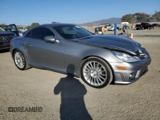 2010 Mercedes-Benz SLK-Class SLK 300 with VIN WDBWK5EA8AF230093, listed as a Copart auction lot 44032485 with 30,305 mi miles and Salvage Title. Bid and sale history available at carsss.com. Image 4.