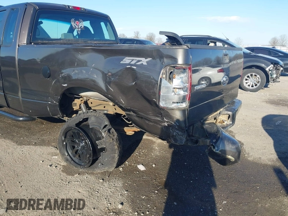 2005 Ford F-150 XL with VIN 1FTRF12245KC49536, listed as a IAAI auction lot 41666376 with 182,361 mi miles. Bid and sale history available at carsss.com. Image 6.