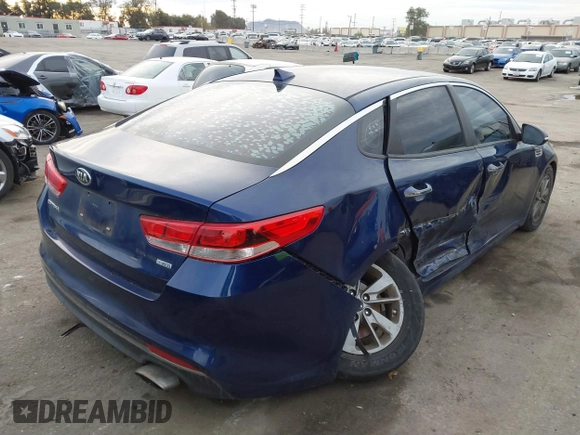 2016 Kia Optima LX Turbo with VIN 5XXGT4L19GG082224, listed as a IAAI auction lot 40990759 with 67,986 mi miles. Bid and sale history available at carsss.com. Image 4.