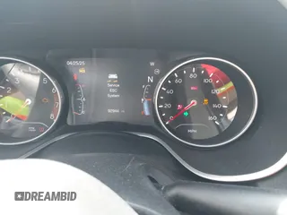 2018 Jeep Compass Latitude with VIN 3C4NJDBB1JT265894, listed as a IAAI auction lot 42109967 with 92,944 mi miles and . Bid and sale history available at DreamBid. Image 7.