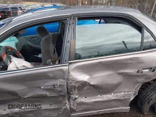 2000 Honda Accord EX z VIN 1HGCG5651YA129056, wystawiony jako IAAI lot #41532787 z przebiegiem Nie podano mil oraz . Historia ofert i sprzedaży dostępna na DreamBid. Obrazek 17.