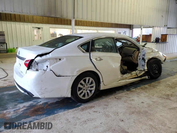 2017 Nissan Altima S with VIN 1N4AL3AP1HN330727, listed as a Copart auction lot 47633395 with Not Provided miles and Salvage Title. Bid and sale history available at DreamBid. Image 3.