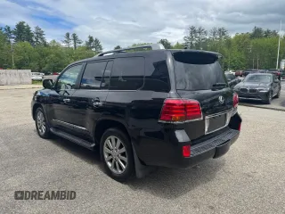 2011 Lexus LX 570 z VIN JTJHY7AX5B4082980, wystawiony jako Copart lot #58658775 z przebiegiem 236 563 mil mil oraz Czysty tytuł • Clean title. Historia ofert i sprzedaży dostępna na DreamBid. Obrazek 3.