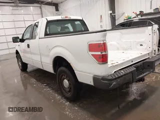 2014 Ford F-150 XL with VIN 1FTEX1EM9EKG35815, listed as a IAAI auction lot 42193682 with 267,087 mi miles and . Bid and sale history available at DreamBid. Image 3.