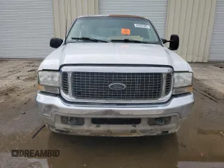 2000 Ford Excursion Limited with VIN 1FMNU42L3YEC40856, listed as a Copart auction lot 43702325 with 242,903 mi miles and Clean title. Bid and sale history available at DreamBid. Image 5.