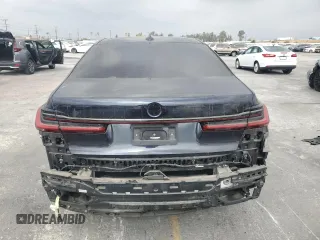 2022 BMW 7 Series 740i with VIN WBA7T2C04NCJ31237, listed as a Copart auction lot 76627214 with 44,630 mi miles and Salvage Title. Bid and sale history available at carsss.com. Image 6.