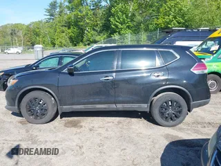 2015 Nissan Rogue SL z VIN 5N1AT2MV9FC811263, wystawiony jako IAAI lot #42345333 z przebiegiem 120 798 mil mil oraz . Historia ofert i sprzedaży dostępna na DreamBid. Obrazek 14.