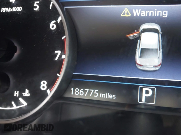 2016 Nissan Maxima SR with VIN 1N4AA6AP7GC430106, listed as a IAAI auction lot 42061991 with 186,775 mi miles and . Bid and sale history available at DreamBid. Image 16.