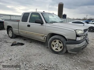 2005 Chevrolet Silverado 1500 LT with VIN 2GCEC19TX51315044, listed as a Copart auction lot 43703545 with 306,084 mi miles and Salvage Title. Bid and sale history available at carsss.com. Image 4.
