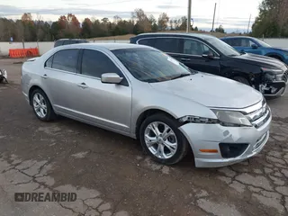 2012 Ford Fusion SE z VIN 3FAHP0HA4CR213409, wystawiony jako IAAI lot #41079155 z przebiegiem 139 129 mil mil oraz . Historia ofert i sprzedaży dostępna na DreamBid. Obrazek 1.