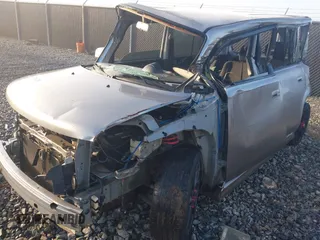 2006 Scion xB z VIN JTLKT324664123504, wystawiony jako IAAI lot #41746230 z przebiegiem Nie podano mil oraz . Historia ofert i sprzedaży dostępna na DreamBid. Obrazek 6.