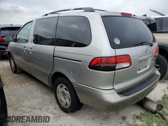 2001 Toyota Sienna LE with VIN 4T3ZF13C11U399208, listed as a Copart auction lot 76162644 with 0 mi miles and Salvage Title. Bid and sale history available at carsss.com. Image 2.