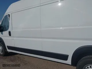 2025 Ram ProMaster Cargo Van Tradesman with VIN 3C6LRVDG1SE512763, listed as a IAAI auction lot 42075695 with 7,806 mi miles. Bid and sale history available at carsss.com. Image 14.