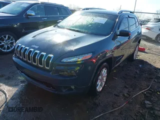 2018 Jeep Cherokee Latitude Plus with VIN 1C4PJLLX4JD584841, listed as a IAAI auction lot 41748249 with 74,203 mi miles. Bid and sale history available at carsss.com. Image 17.