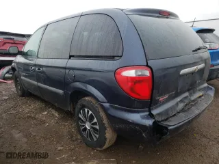 2007 Chrysler Town & Country SWB with VIN 1A4GJ45R27B203877, listed as a Copart auction lot 40086634 with 94,865 mi miles and Salvage Title. Bid and sale history available at carsss.com. Image 2.