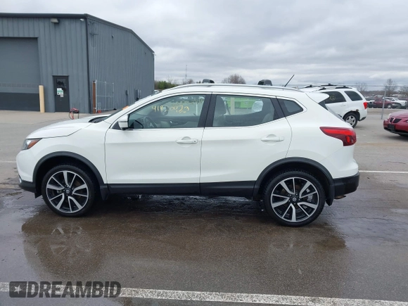 2017 Nissan Rogue SL z VIN JN1BJ1CR8HW107542, wystawiony jako IAAI lot #41820930 z przebiegiem 44 219 mil mil oraz . Historia ofert i sprzedaży dostępna na DreamBid. Obrazek 14.