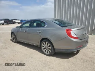 2016 Lincoln MKS z VIN 1LNHL9DK7GG600389, wystawiony jako Copart lot #49581535 z przebiegiem 120 440 mil mil oraz Czysty tytuł • Clean title. Historia ofert i sprzedaży dostępna na DreamBid. Obrazek 2.