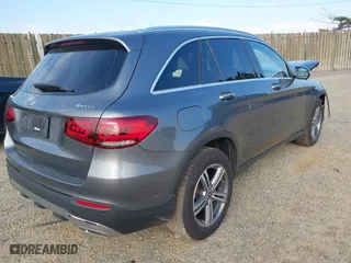 2021 Mercedes-Benz GLC with VIN W1N0G8EB8MF871762, listed as a IAAI auction lot 41835783 with 55,975 mi miles. Bid and sale history available at carsss.com. Image 4.