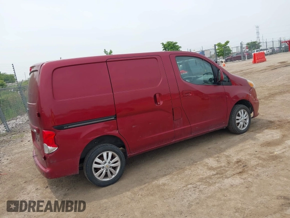 2015 Chevrolet City Express Cargo LT z VIN 3N63M0ZNXFK733123, wystawiony jako IAAI lot #42504510 z przebiegiem 188 296 mil mil oraz . Historia ofert i sprzedaży dostępna na DreamBid. Obrazek 4.
