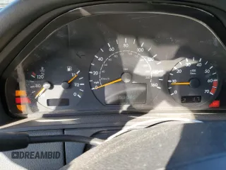 2001 Mercedes-Benz E-Class AWD with VIN WDBJF82JX1X044733, listed as a Copart auction lot 74825034 with 153,046 mi miles and Salvage Title. Bid and sale history available at carsss.com. Image 9.
