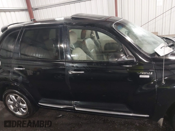 2005 Chrysler PT Cruiser Limited z VIN 3C8FY68B15T536816, wystawiony jako IAAI lot #42609232 z przebiegiem 200 227 mil mil oraz . Historia ofert i sprzedaży dostępna na DreamBid. Obrazek 13.