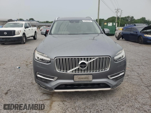2016 Volvo XC90 T6 Inscription z VIN YV4A22PL2G1001758, wystawiony jako Copart lot #57653725 z przebiegiem 194 291 mil mil oraz Czysty tytuł • Clean title. Historia ofert i sprzedaży dostępna na DreamBid. Obrazek 5.