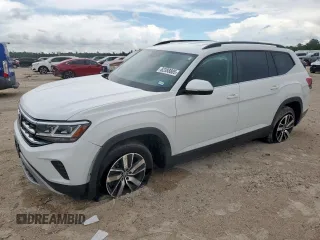 2021 Volkswagen Atlas SE with VIN 1V2LP2CA8MC525576, listed as a Copart auction lot 62388885 with 30,388 mi miles and Clean title. Bid and sale history available at DreamBid. Image 1.