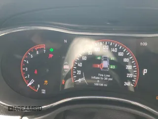 2014 Dodge Durango R/T z VIN 1C4SDHCT8EC581741, wystawiony jako Copart lot #57360425 z przebiegiem 166 196 mil mil oraz Szkoda całkowita • Salvage title. Historia ofert i sprzedaży dostępna na DreamBid. Obrazek 9.