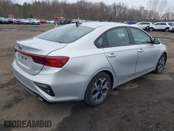 2019 Kia Forte LXS with VIN 3KPF24AD5KE125406, listed as a IAAI auction lot 41946484 with 43,391 mi miles and . Bid and sale history available at carsss.com. Image 4.