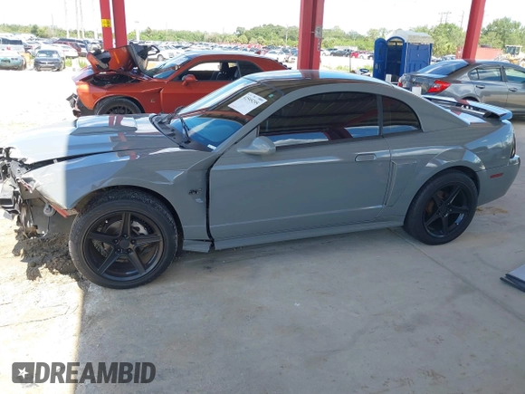 2002 Ford Mustang GT Deluxe с VIN 1FAFP42X32F139617, выставлен на аукционе IAAI как лот 42595295 с пробегом 117 587 миль миль и . История ставок и продаж доступна на DreamBid. Изображение 14.