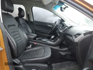 2016 Ford Edge SEL z VIN 2FMPK4J93GBC20556, wystawiony jako IAAI lot #41499188 z przebiegiem 104 430 mil mil oraz . Historia ofert i sprzedaży dostępna na DreamBid. Obrazek 5.