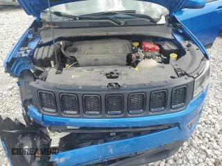 2021 Jeep Compass Altitude z VIN 3C4NJDBB9MT567907, wystawiony jako Copart lot #56241815 z przebiegiem 93 319 mil mil oraz Nie do naprawy • Non repairable. Historia ofert i sprzedaży dostępna na DreamBid. Obrazek 12.