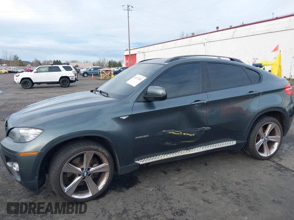 2009 BMW X6 z VIN 5UXFG83559LZ94179, wystawiony jako IAAI lot #41117261 z przebiegiem 108 997 mil mil oraz . Historia ofert i sprzedaży dostępna na DreamBid. Obrazek 6.