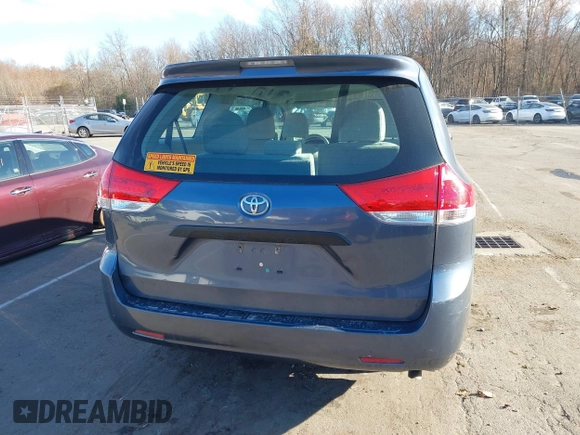 2014 Toyota Sienna L with VIN 5TDZK3DC0ES413970, listed as a IAAI auction lot 40870422 with 138,589 mi miles. Bid and sale history available at carsss.com. Image 16.