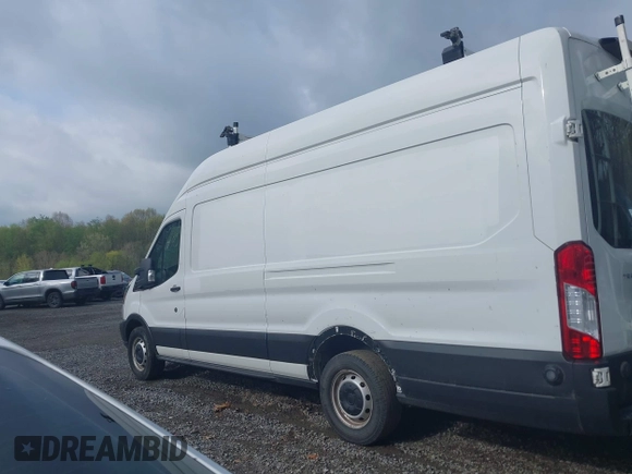 2019 Ford Transit with VIN 1FTBW3XG2KKA66858, listed as a IAAI auction lot 41969887 with 140,304 mi miles and . Bid and sale history available at DreamBid. Image 14.