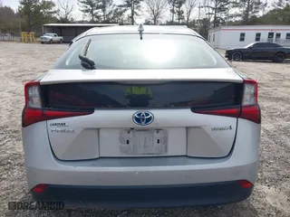 2021 Toyota Prius L Eco with VIN JTDKAMFU1M3152848, listed as a IAAI auction lot 41600212 with 140,114 mi miles. Bid and sale history available at carsss.com. Image 15.