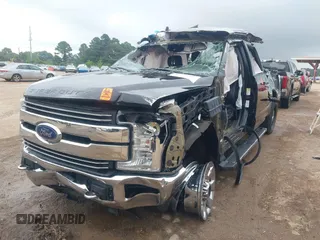 2019 Ford F-250 XL с VIN 1FT7W2B6XKEF64755, выставлен на аукционе IAAI как лот 42070585 с пробегом 128 538 миль миль и . История ставок и продаж доступна на DreamBid. Изображение 2.