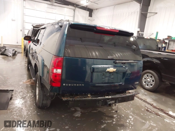 2007 Chevrolet Suburban LTZ with VIN 3GNFK16337G265066, listed as a IAAI auction lot 42373286 with 241,759 mi miles and . Bid and sale history available at DreamBid. Image 17.