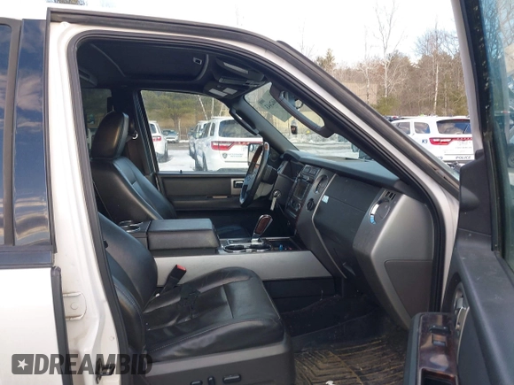 2010 Ford Expedition Max Limited with VIN 1FMJK2A57AEB67928, listed as a IAAI auction lot 41662443 with 181,892 mi miles. Bid and sale history available at carsss.com. Image 5.