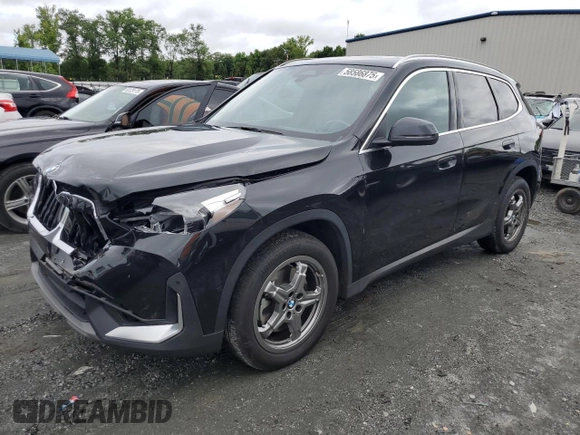 2023 BMW X1 xDrive28i with VIN WBX73EF09P5W64467, listed as a Copart auction lot 58586875 with 29,022 mi miles and Salvage title. Bid and sale history available at DreamBid. Image 1.