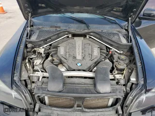 2014 BMW X6 50i with VIN 5UXFG8C52EL592419, listed as a Copart auction lot 44024455 with 97,494 mi miles and Clean Title. Bid and sale history available at carsss.com. Image 12.