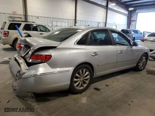 2007 Hyundai Azera SE with VIN KMHFC46F57A243839, listed as a Copart auction lot 47177895 with 271,350 mi miles and Salvage Title. Bid and sale history available at carsss.com. Image 3.