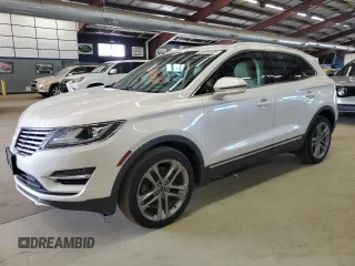 2017 Lincoln MKC Reserve with VIN 5LMCJ3D92HUL69797, listed as a Copart auction lot 65690525 with 114,640 mi miles and Clean title. Bid and sale history available at DreamBid. Image 1.